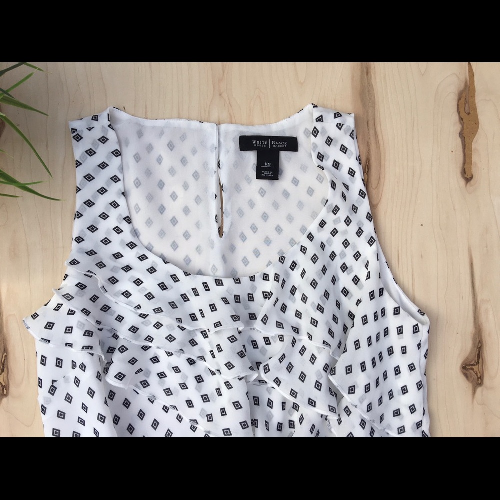 White House Black Market blouse - Picture 6 of 6